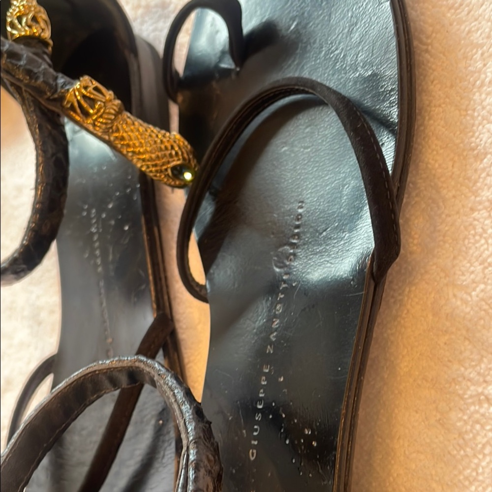 Giuseppe Zanotti Black Sandals
